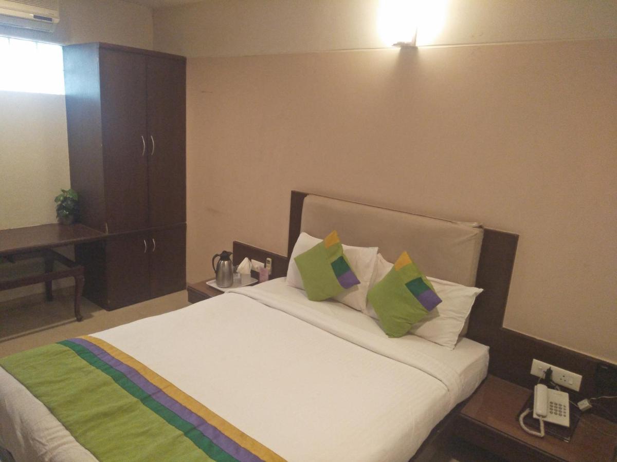 Treebo Trend Hotel Basera Pune Eksteriør billede