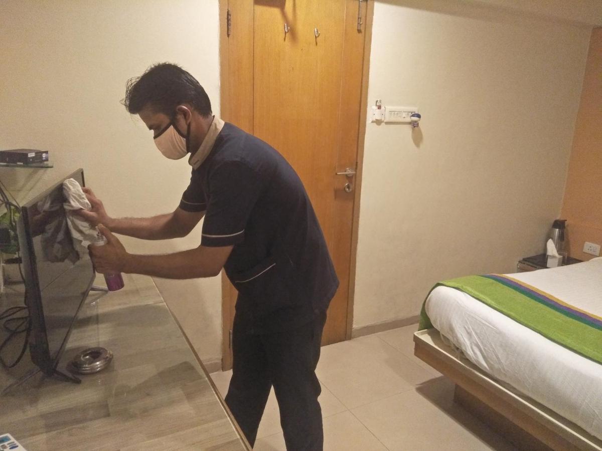 Treebo Trend Hotel Basera Pune Eksteriør billede